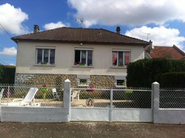 Blue Room, Kitchenette Chaumont  Exterior photo